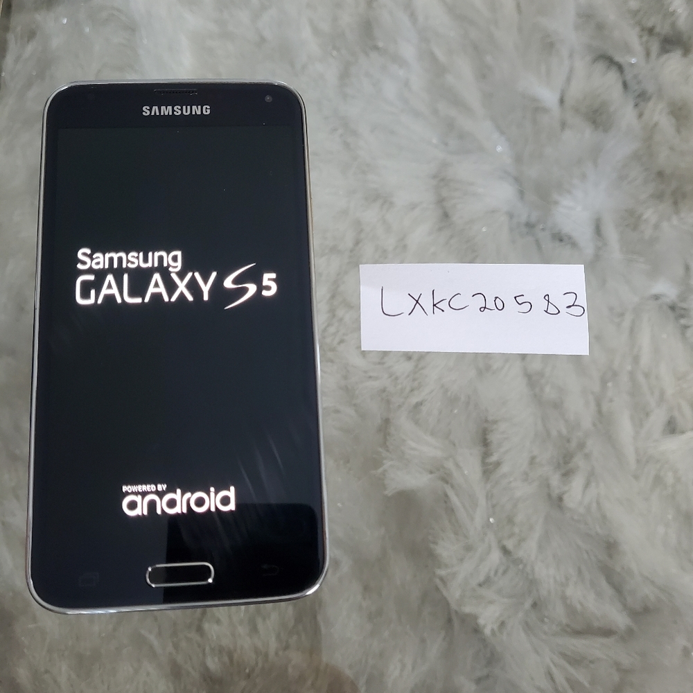 Unlocked Samsung Galaxy s5 - Picture 2 of 4